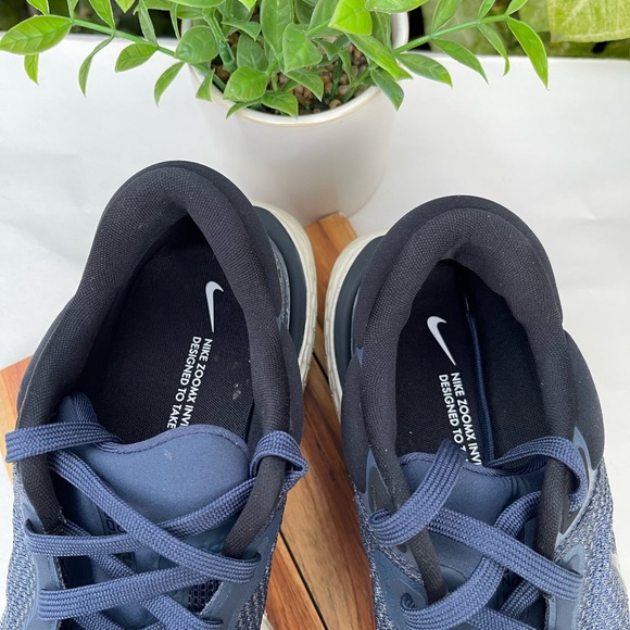 NIKE Zoomx Invincible Run Flyknit navy size 9 men - Picture 2 of 12